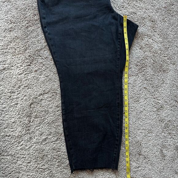 NEW Old Navy Jeans High Rise Curvy OG Straight Button Fly Black Denim Women's 20 - Picture 11 of 11